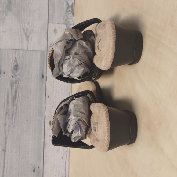 NEW - Mia Amore BERENICE WEDGE SANDAL 8 Memory Foam - Picture 8 of 10